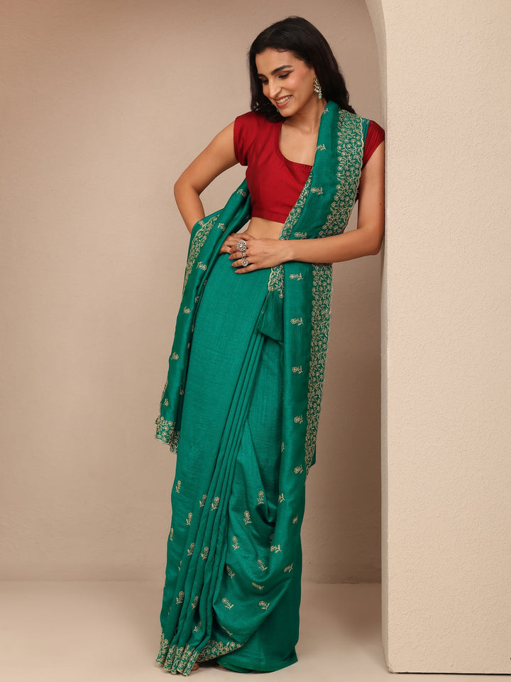 Green Embellished Silk Blend Saree With Unstitched Blouse Piece