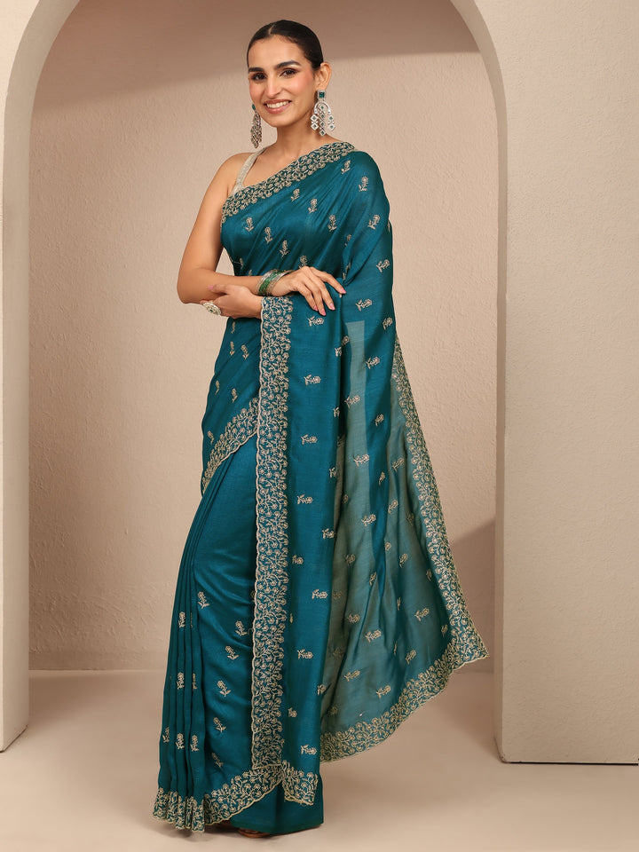 Teal Embellished Silk Blend Saree With Unstitched Blouse Piece