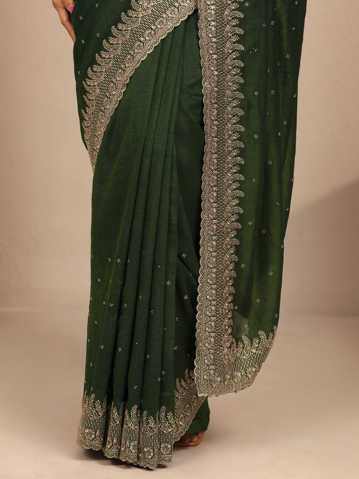 Green Embellished Silk Blend Saree With Unstitched Blouse Piece