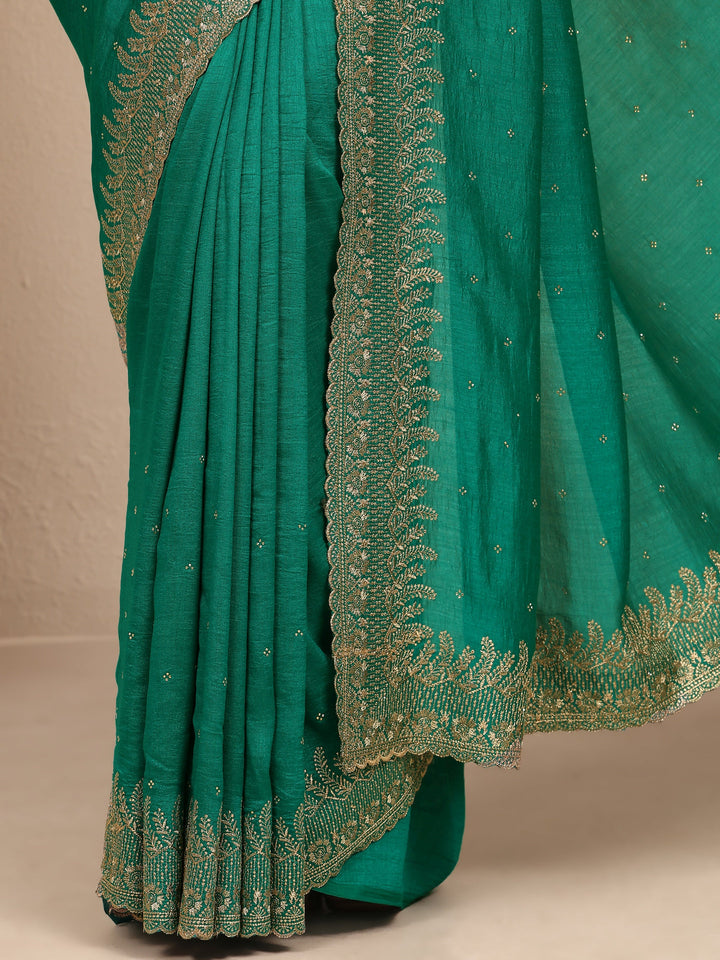 Green Embellished Silk Blend Saree With Unstitched Blouse Piece