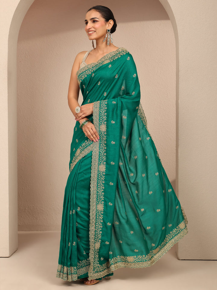 Green Embroidered Silk Blend Saree With Unstitched Blouse Piece