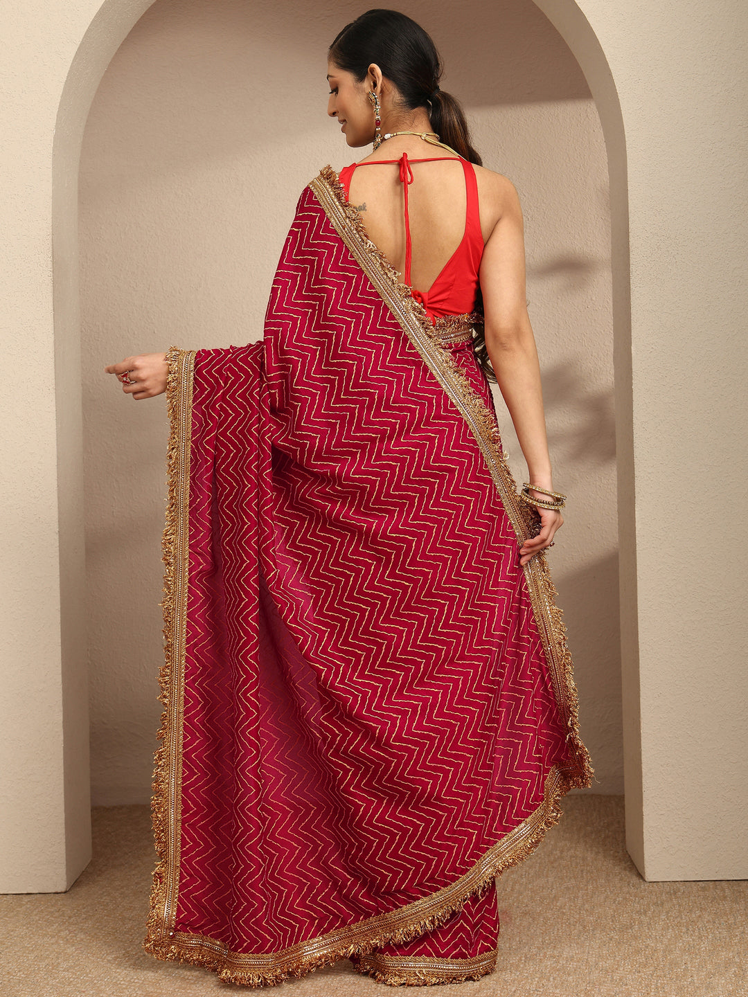 Libas Pink Chevron Printed Silk Blend Saree With Unstitched Blouse Piece