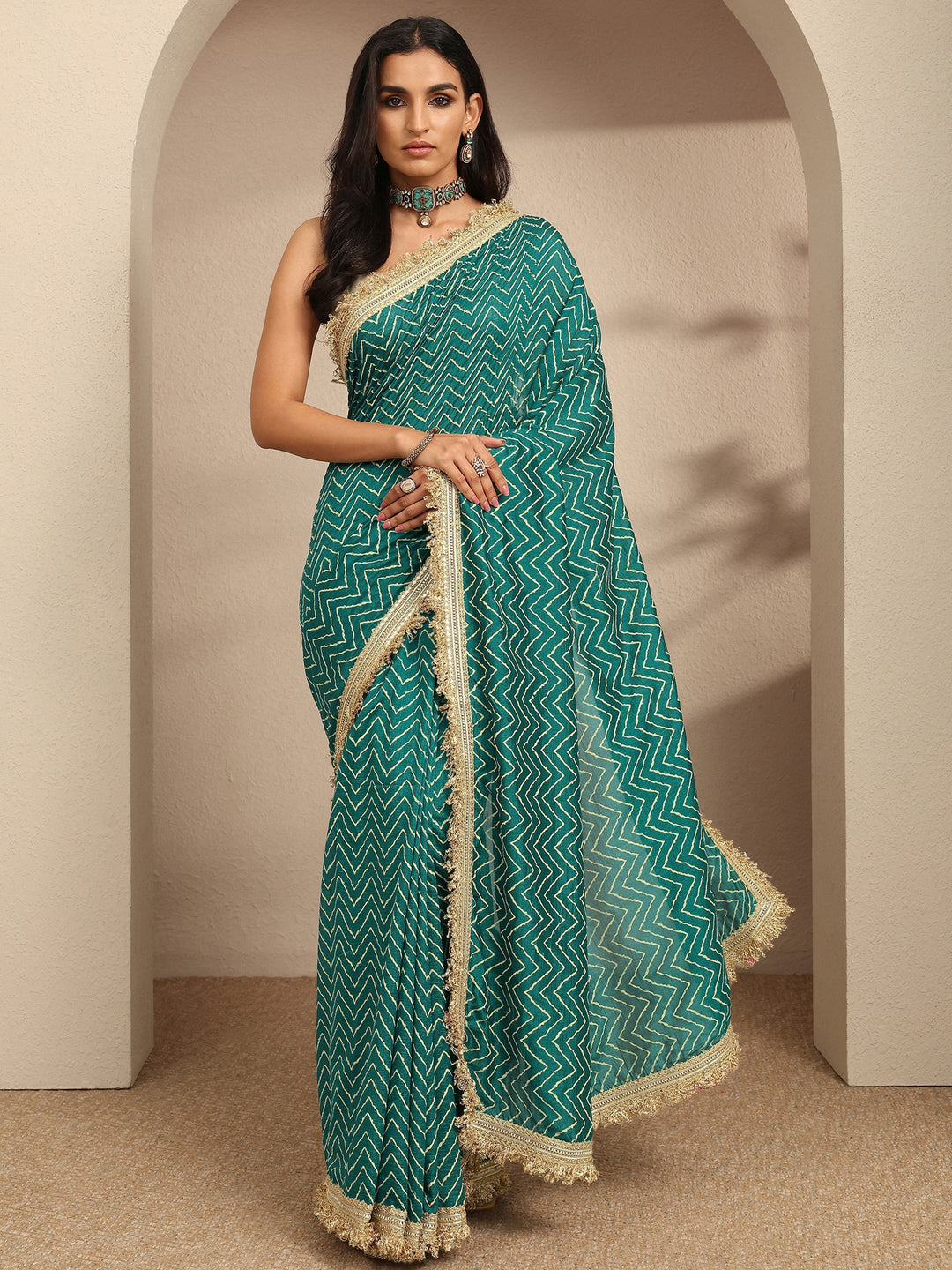 Blue Chevron Printed Silk Blend Saree With Unstitched Blouse Piece
