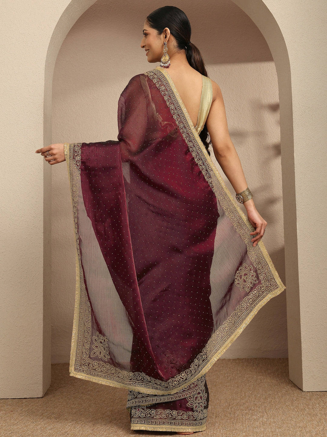 Maroon Embellished Silk Blend Saree With Unstitched Blouse Piece