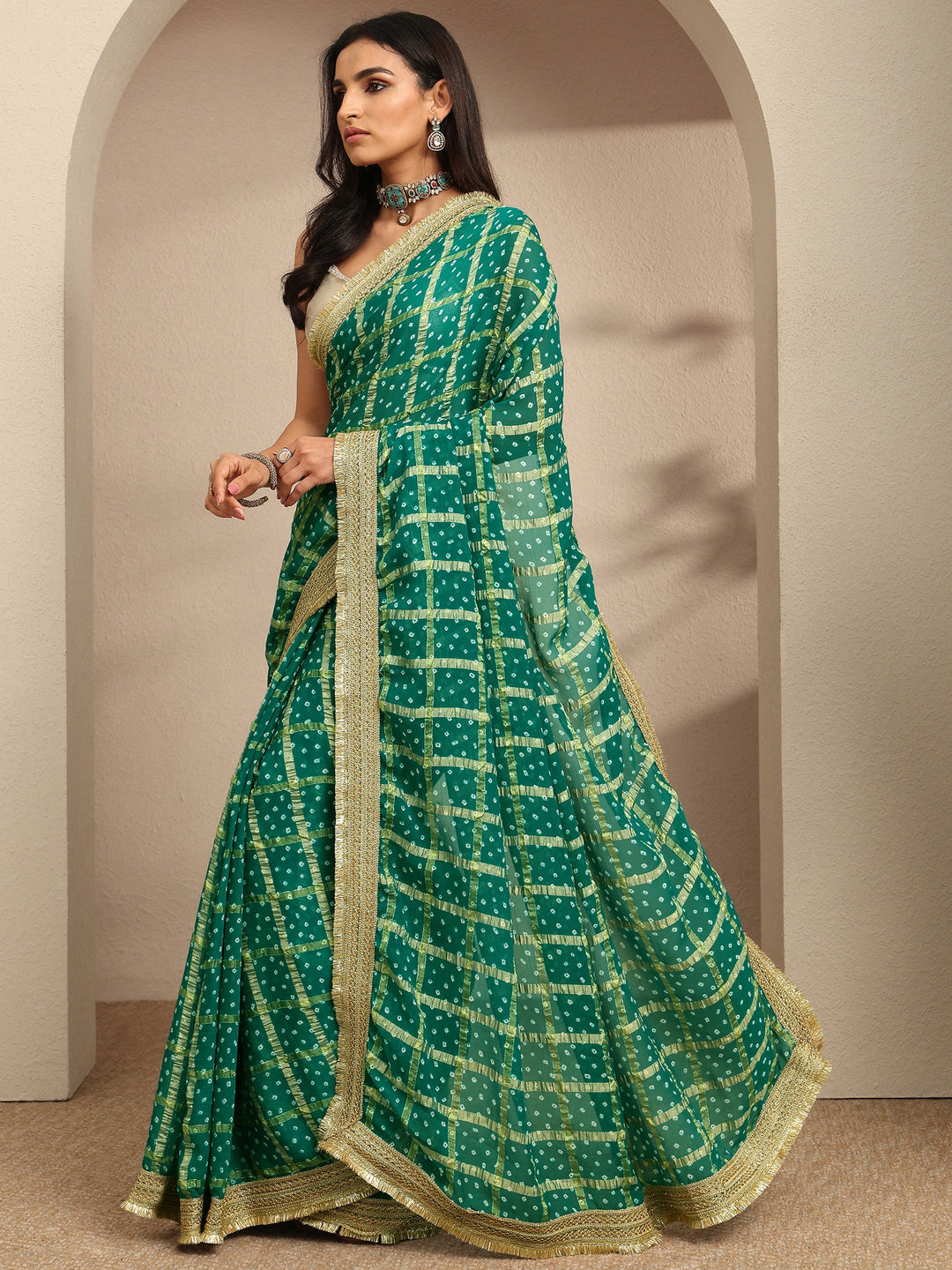 Blue Bandhani Printed Silk Blend Saree With Unstitched Blouse Piece