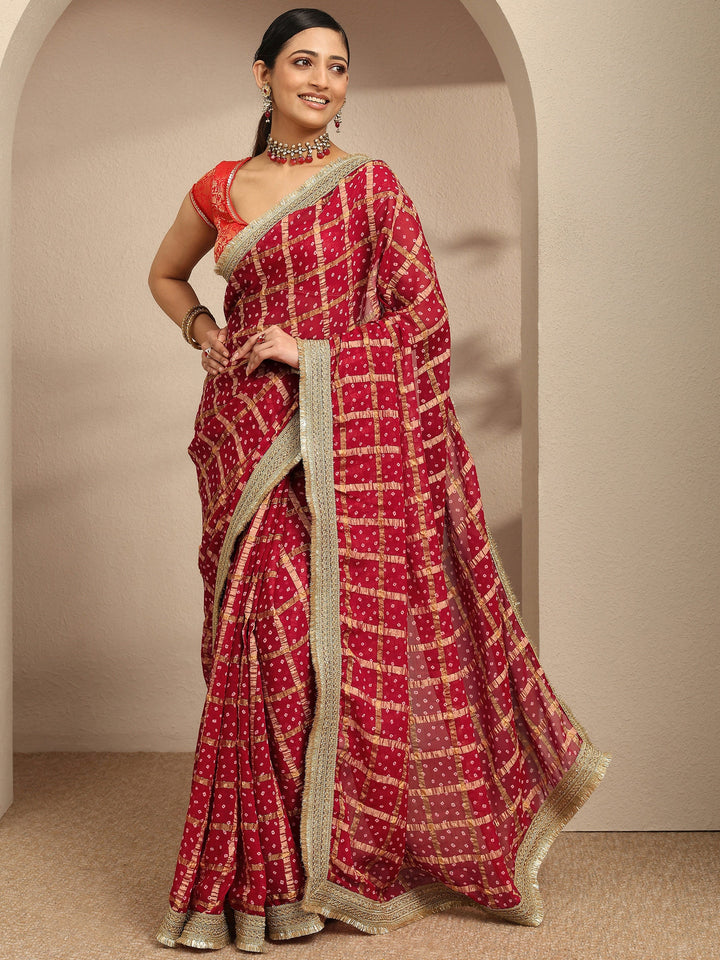 Maroon Bandhani Printed Silk Blend Saree With Unstitched Blouse Piece
