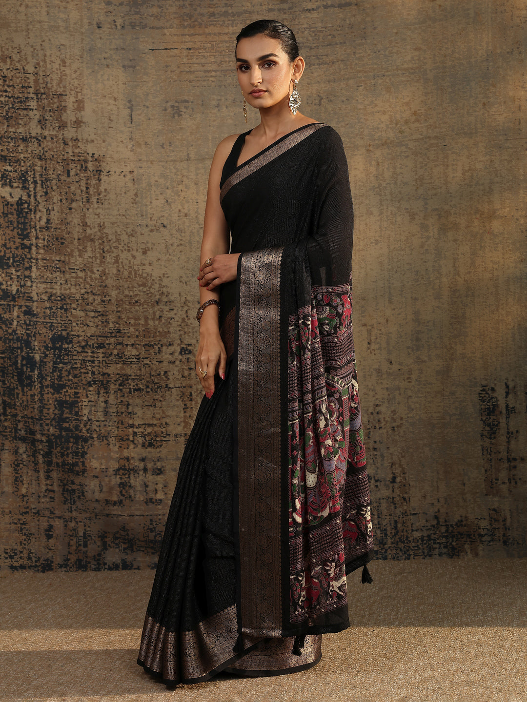 Black Solid Silk Blend Saree With Unstitched Blouse Piece