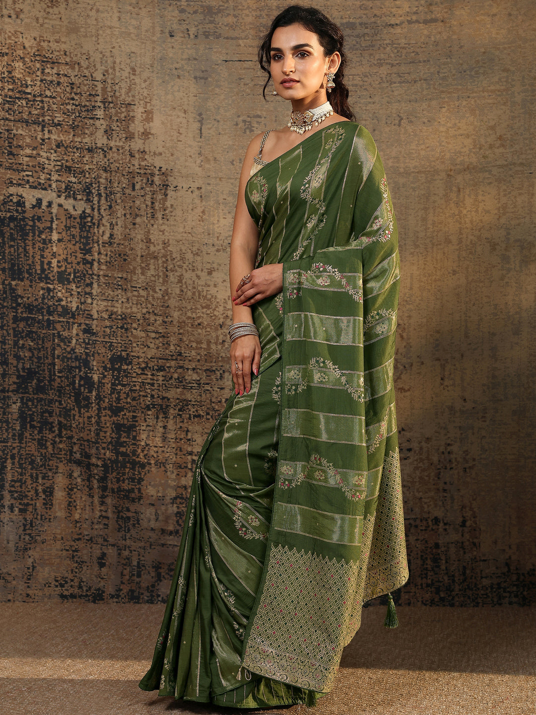 Olive Woven Design Silk Blend Saree With Unstitched Blouse Piece