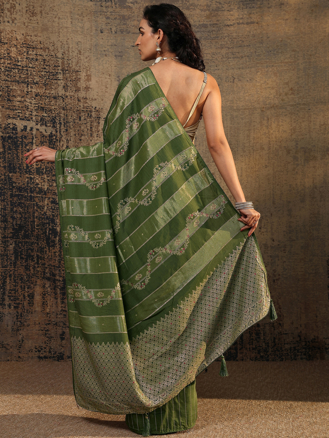 Olive Woven Design Silk Blend Saree With Unstitched Blouse Piece
