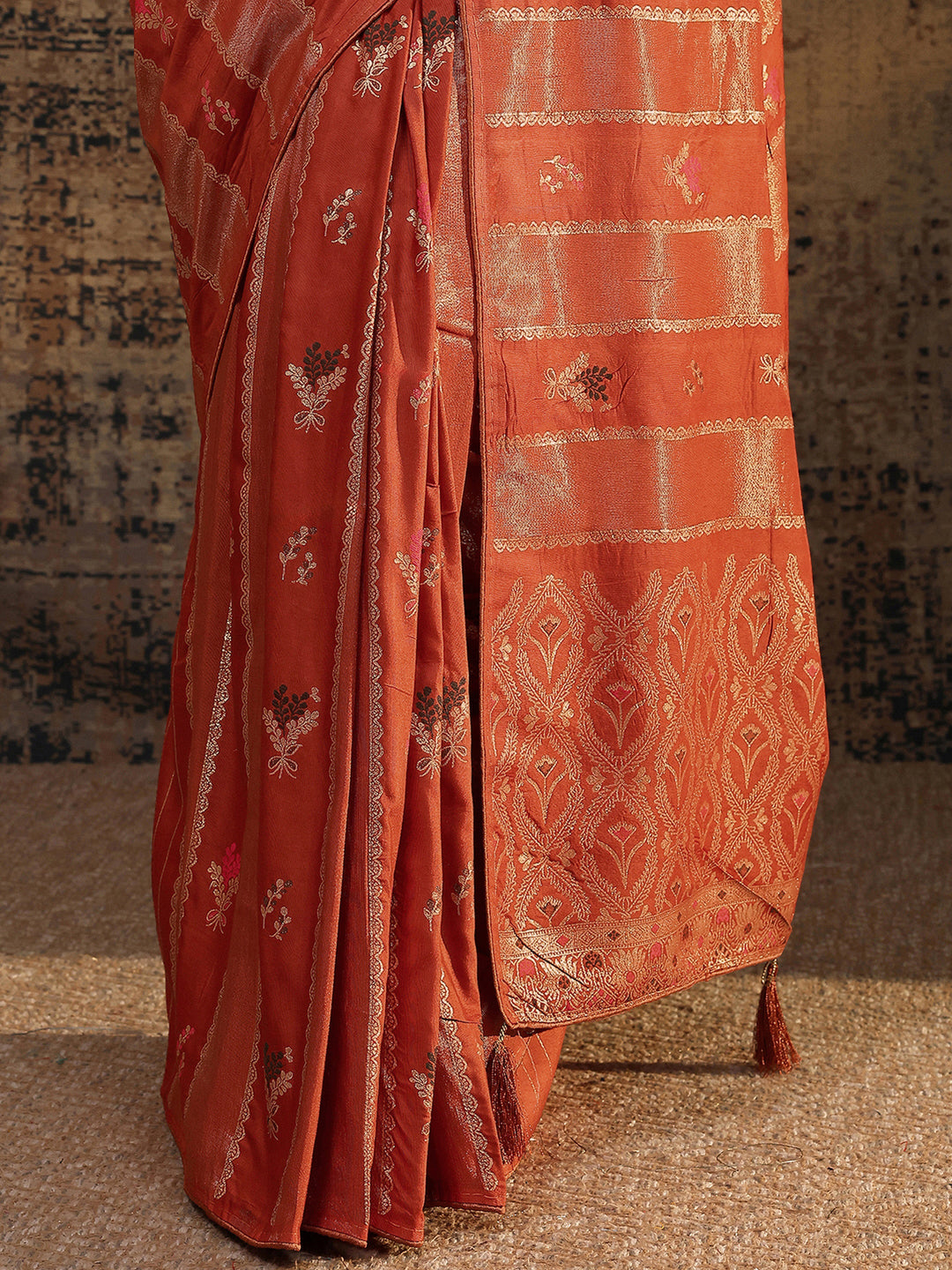 Rust Woven Design Silk Blend Saree With Unstitched Blouse Piece