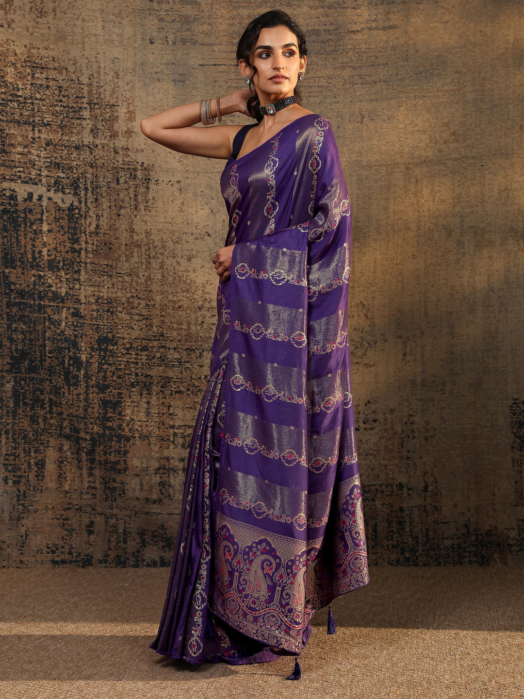 Purple Woven Design Silk Blend Saree With Unstitched Blouse Piece