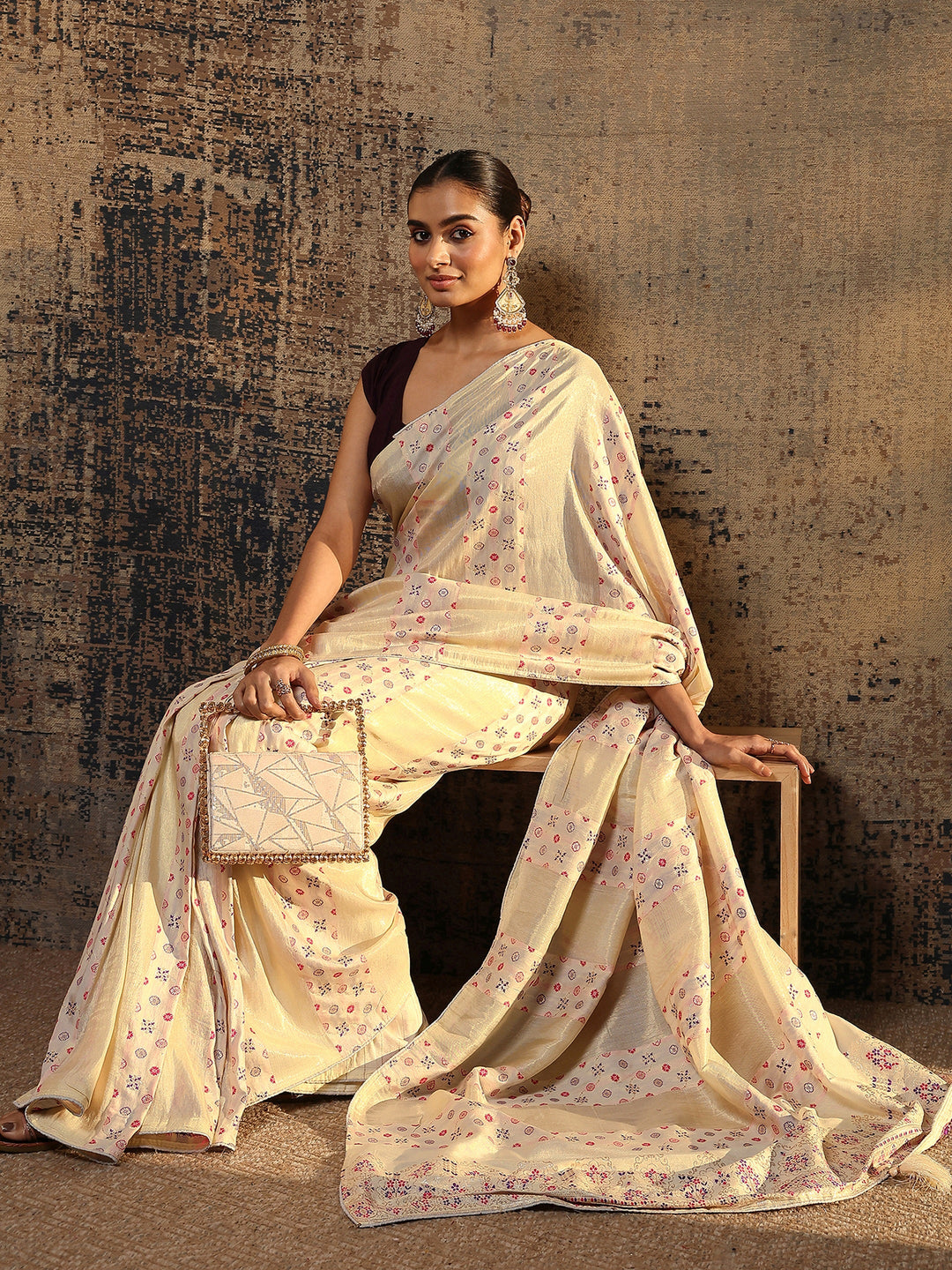 Cream Woven Design Silk Blend Saree With Unstitched Blouse Piece