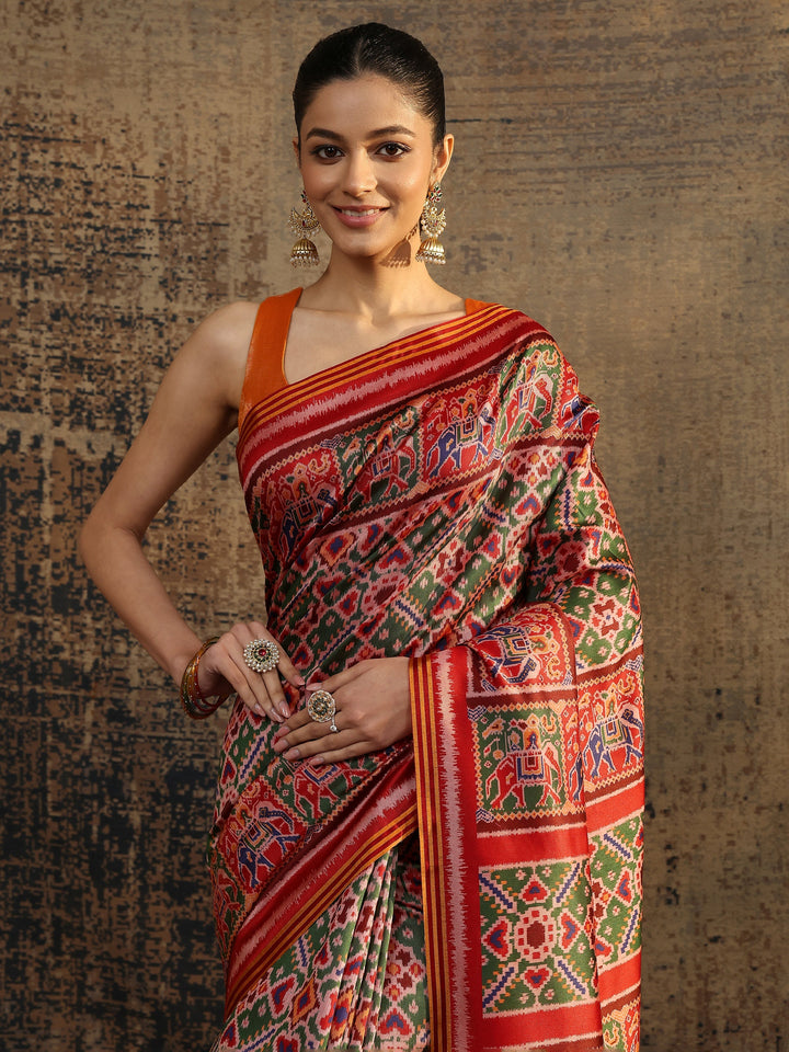 Green Printed Silk Saree With Unstitched Blouse Piece