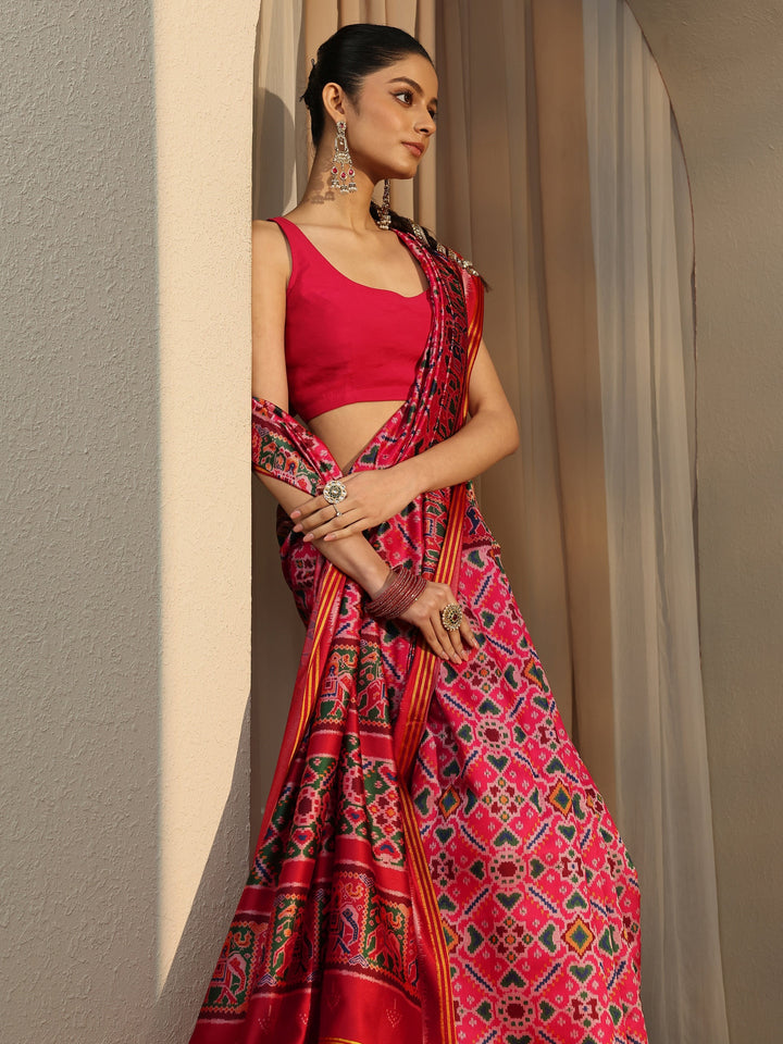 Pink Printed Silk Saree With Unstitched Blouse Piece