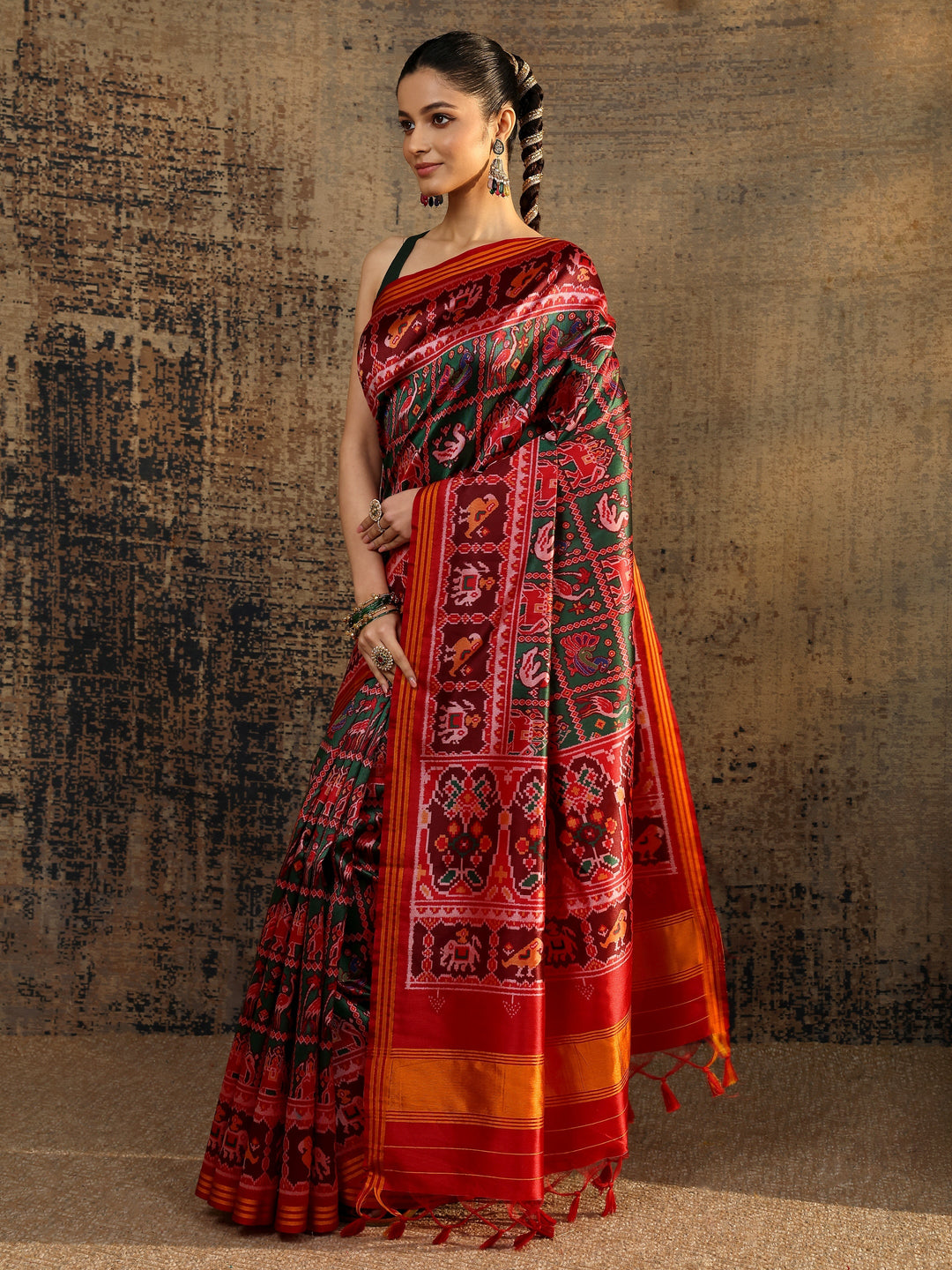 Multi Tribal Printed Silk Saree With Unstitched Blouse Piece
