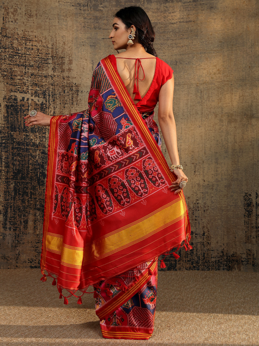 Multi Printed Silk Saree With Unstitched Blouse Piece
