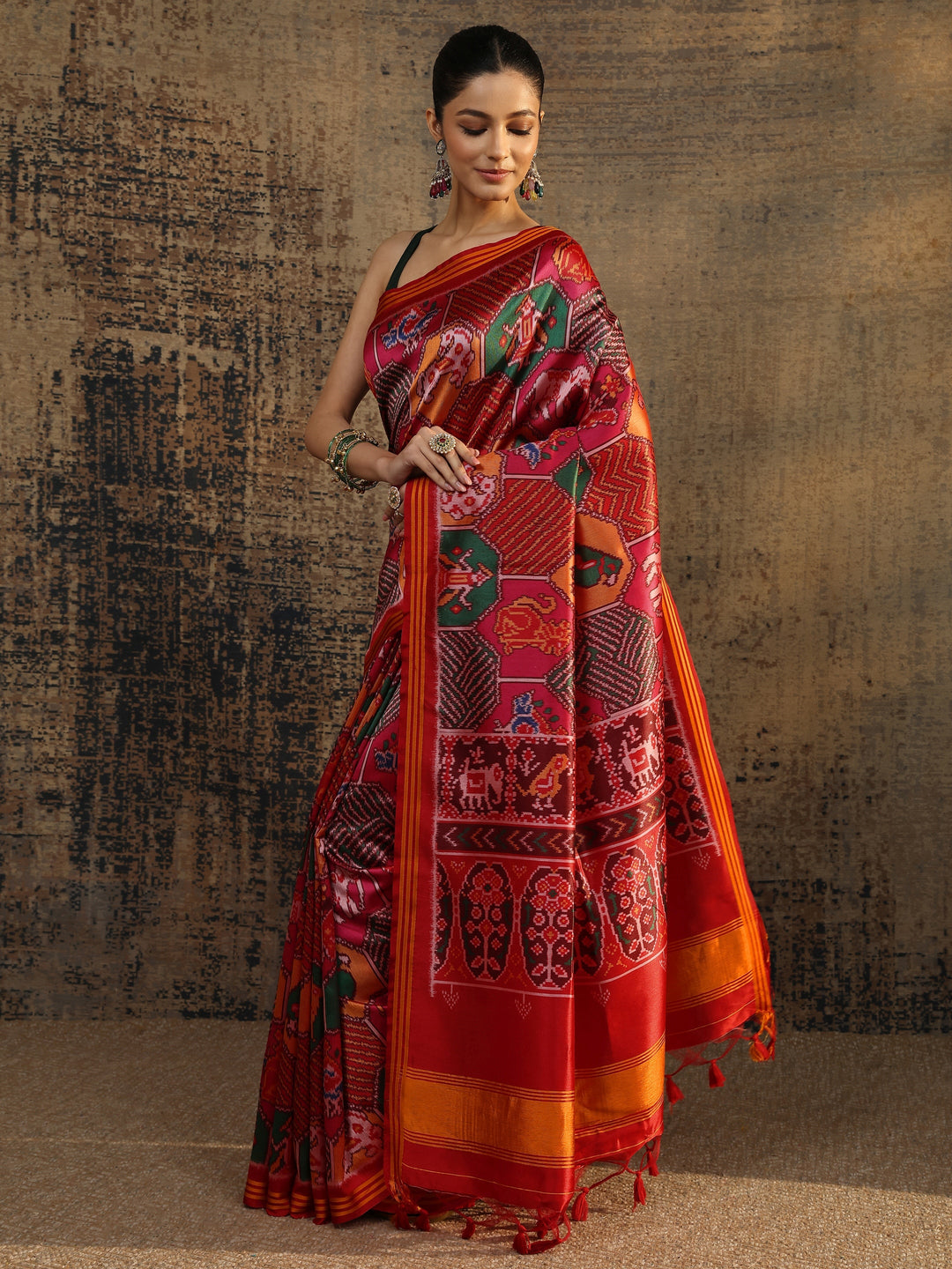 Multi Printed Silk Saree With Unstitched Blouse Piece