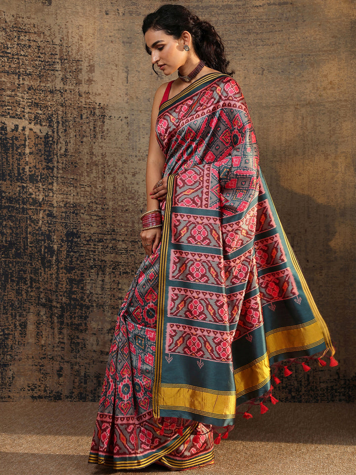 Pink Ikat Printed Silk Saree With Unstitched Blouse Piece