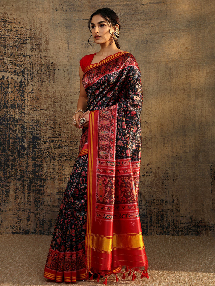 Black Printed Silk Saree With Unstitched Blouse Piece