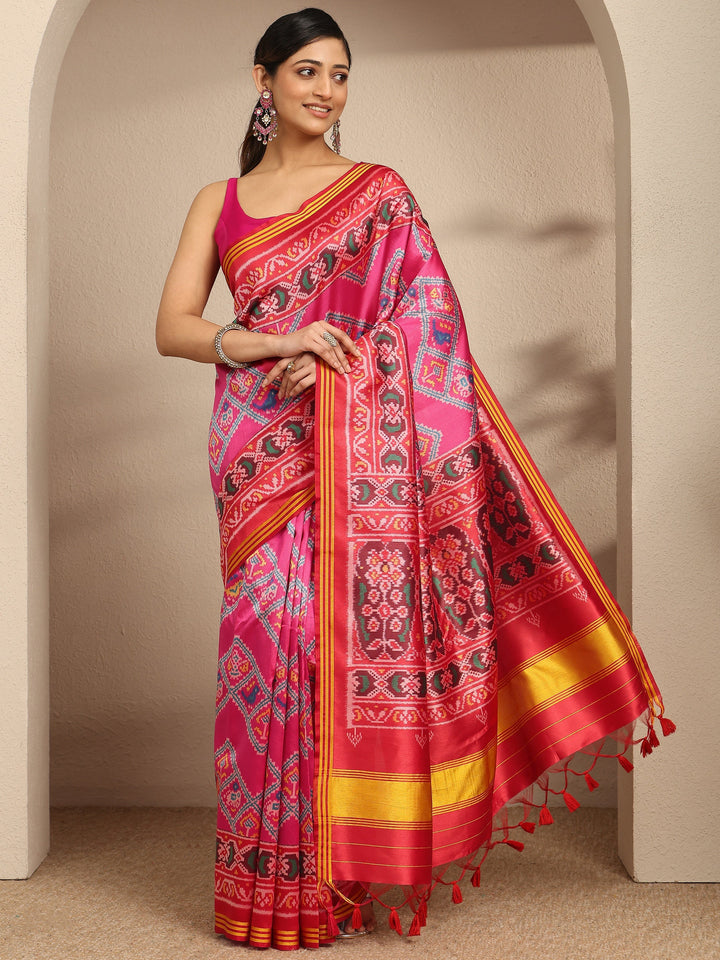 Pink Printed Silk Saree With Unstitched Blouse Piece