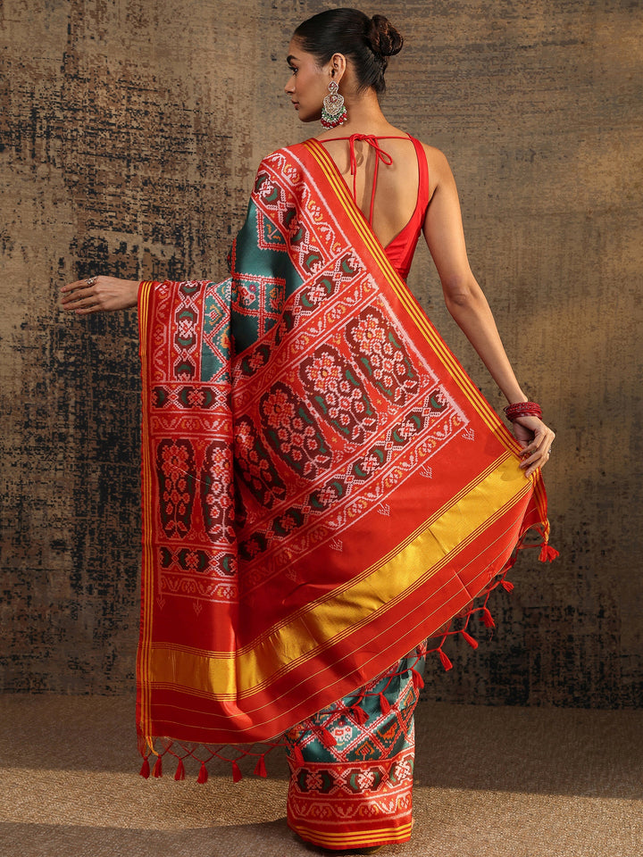 Red Ikat Printed Silk Saree With Unstitched Blouse Piece