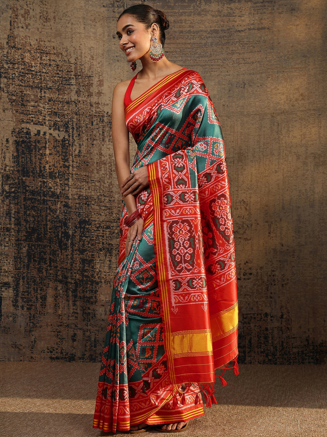 Red Ikat Printed Silk Saree With Unstitched Blouse Piece