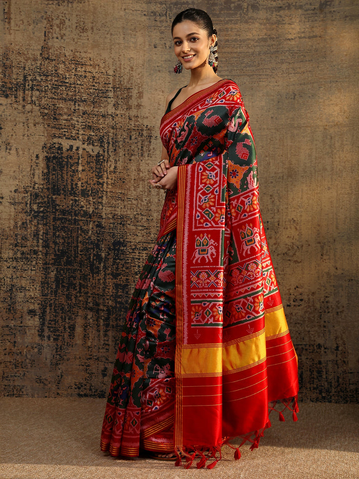 Multi Printed Silk Saree With Unstitched Blouse Piece