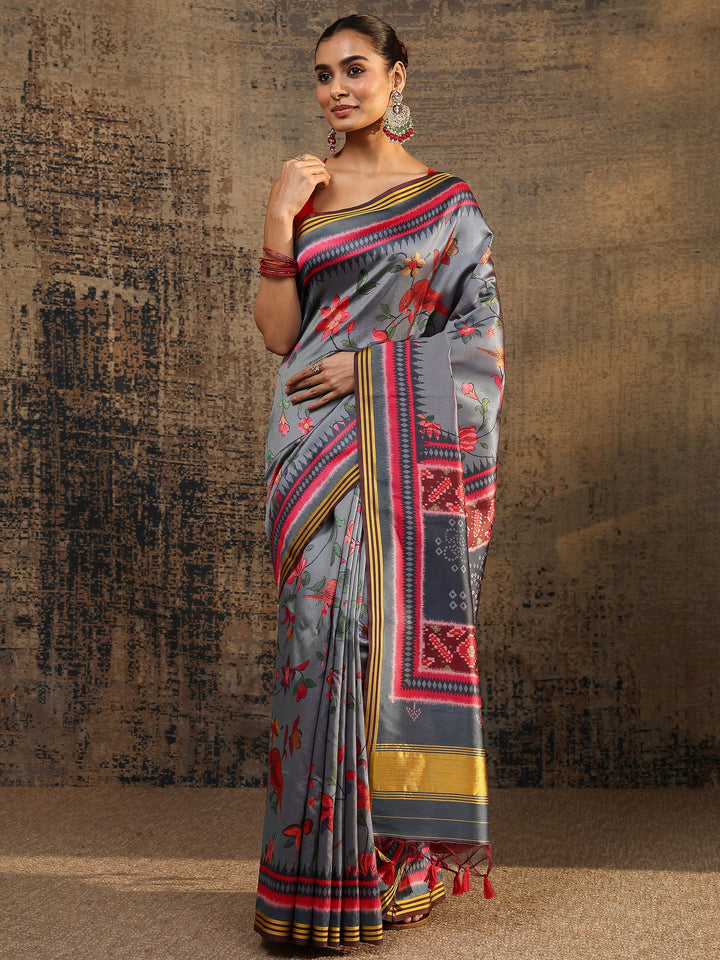 Grey Printed Silk Saree With Unstitched Blouse Piece