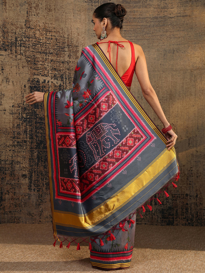 Grey Printed Silk Saree With Unstitched Blouse Piece
