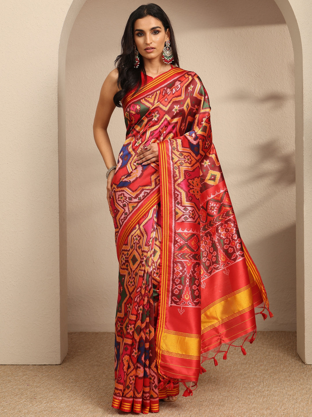 Multi Printed Silk Saree With Unstitched Blouse Piece