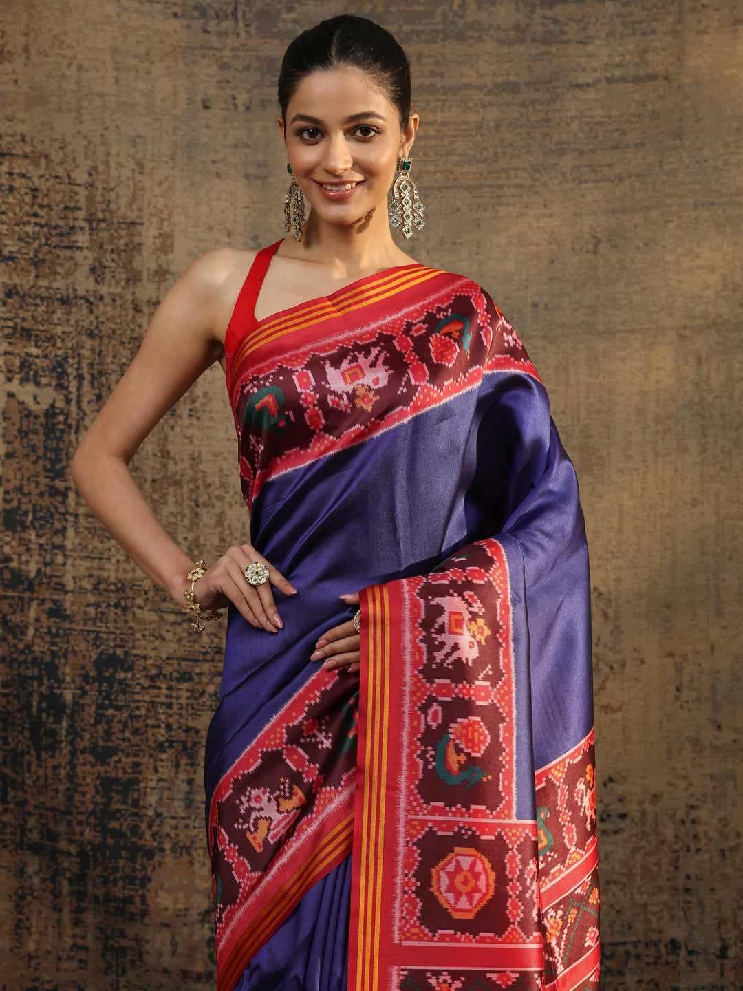 Navy Blue Solid Silk Saree With Unstitched Blouse Piece