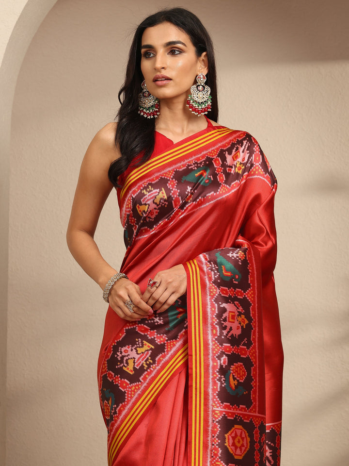 Red Solid Silk Saree With Unstitched Blouse Piece