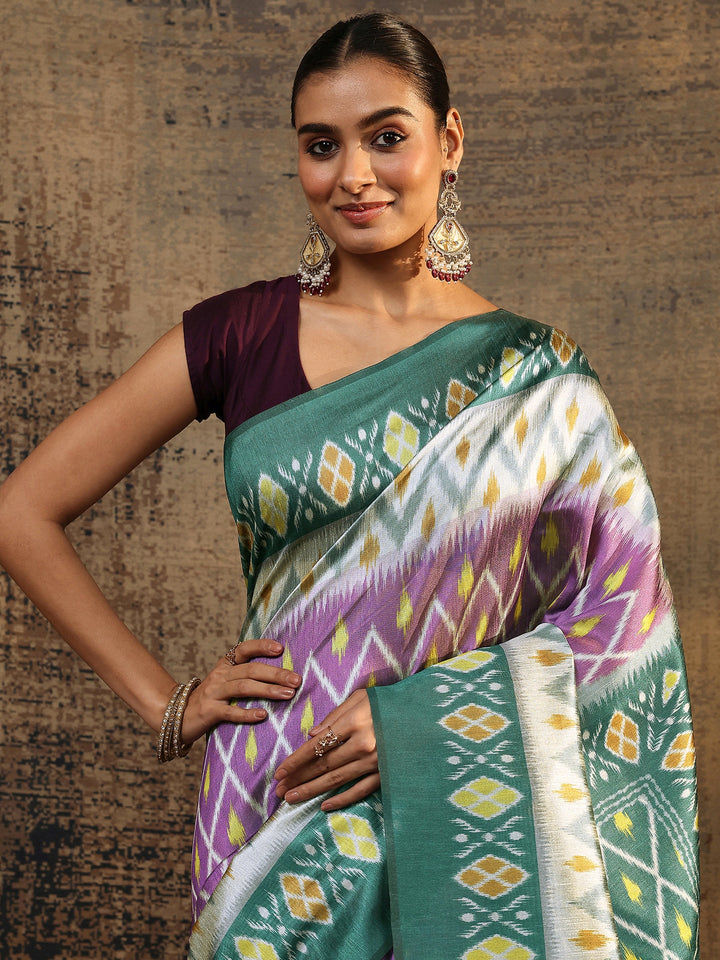 Green Ikat Printed Silk Saree With Unstitched Blouse Piece