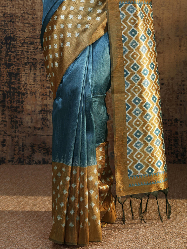 Gold Solid Silk Saree With Unstitched Blouse Piece