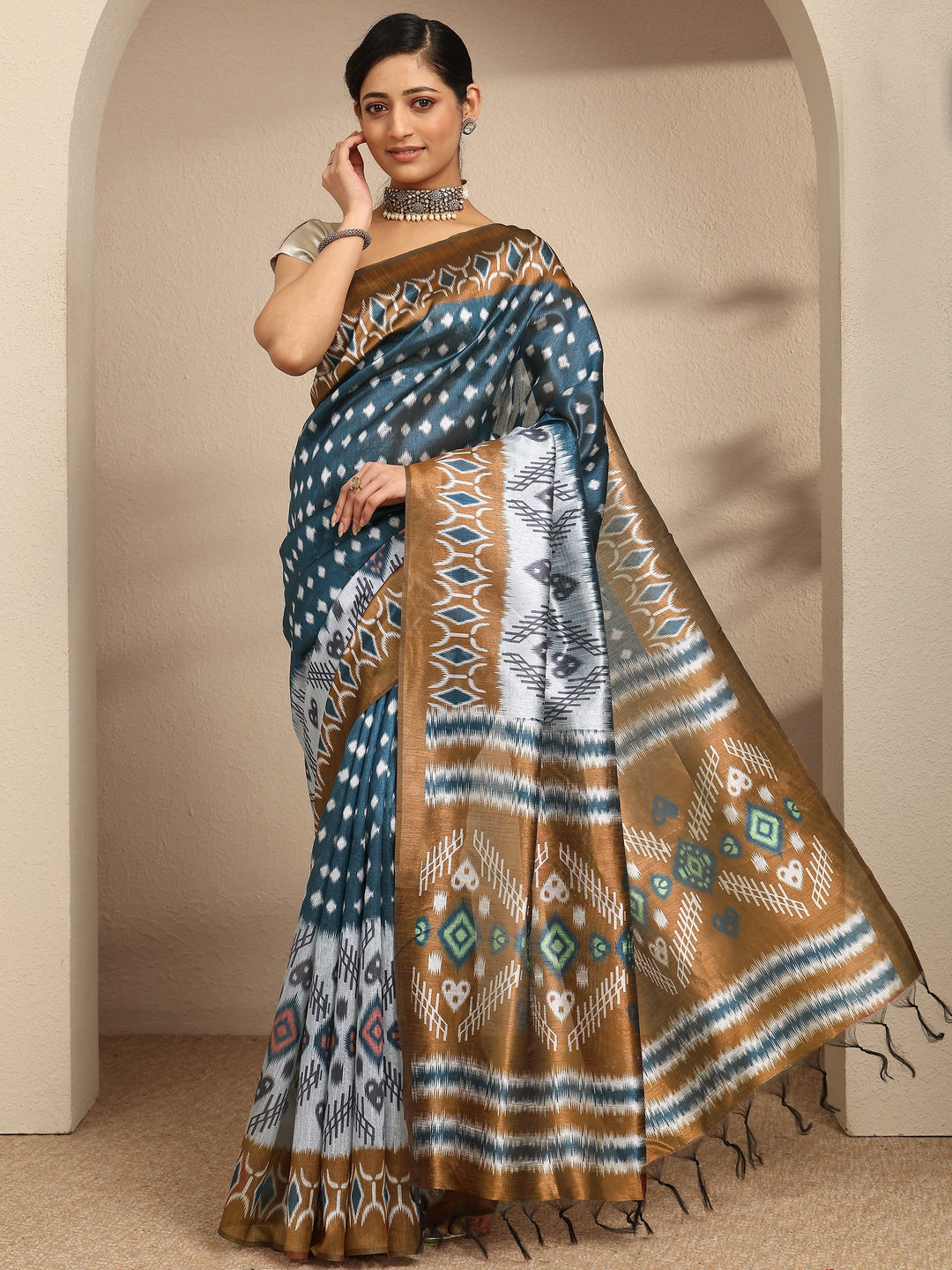 Multi Printed Silk Saree With Unstitched Blouse Piece