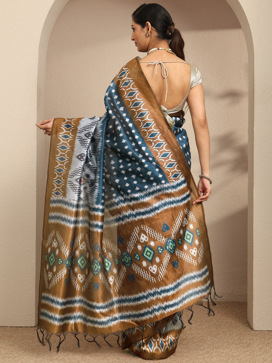 Multi Printed Silk Saree With Unstitched Blouse Piece