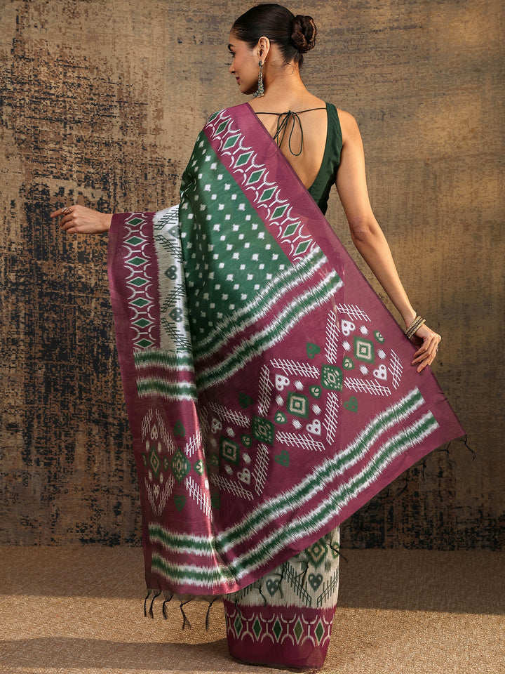 Green Ikat Printed Silk Saree With Unstitched Blouse Piece