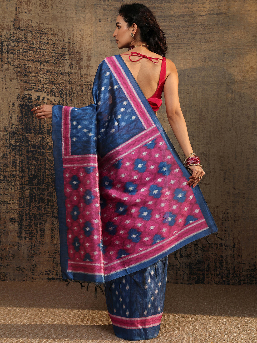 Navy Blue Ikat Printed Silk Saree With Unstitched Blouse Piece
