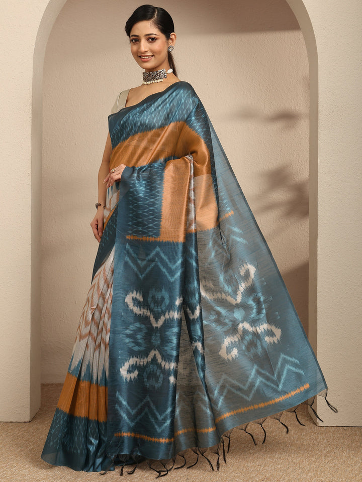 Teal Abstract Printed Silk Saree With Unstitched Blouse Piece