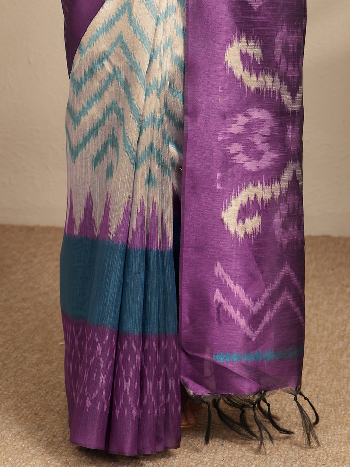 Purple Abstract Printed Silk Saree With Unstitched Blouse Piece