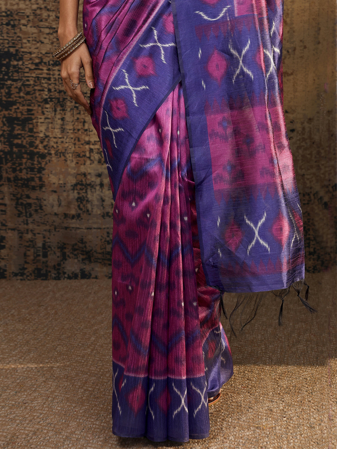 Purple Ikat Printed Silk Saree With Unstitched Blouse Piece