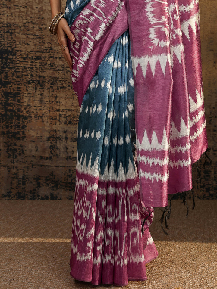 Magenta Ikat Printed Silk Saree With Unstitched Blouse Piece