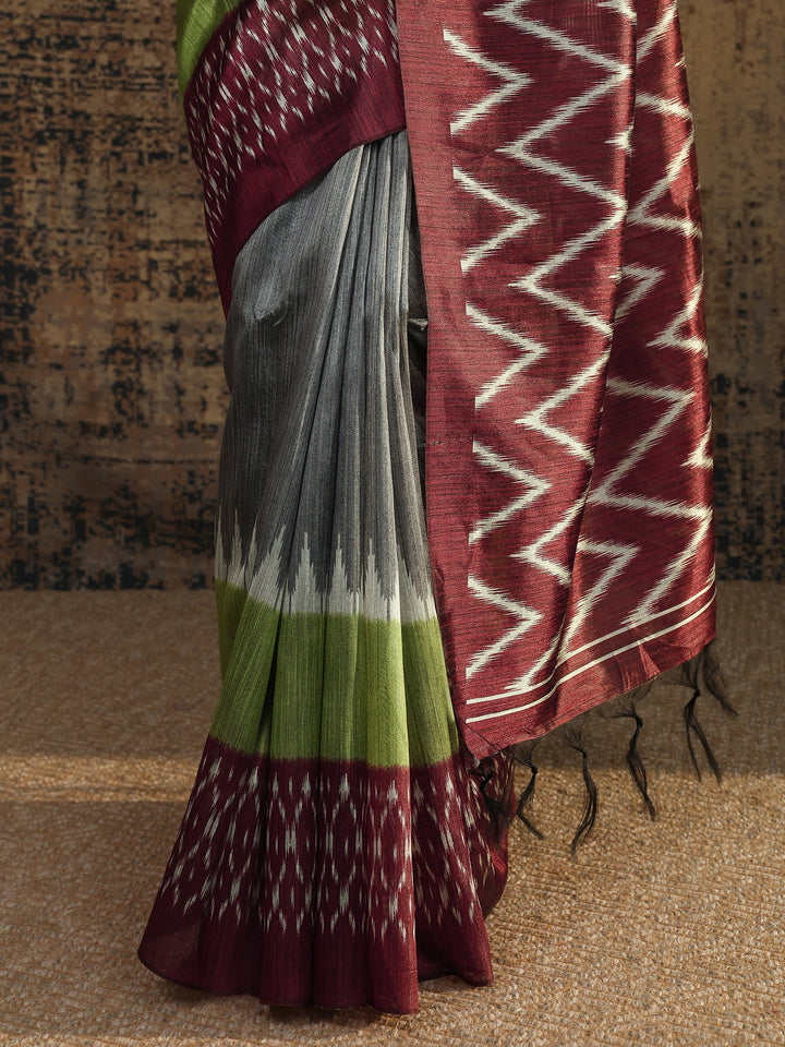 Multi Chevron Printed Silk Saree With Unstitched Blouse Piece