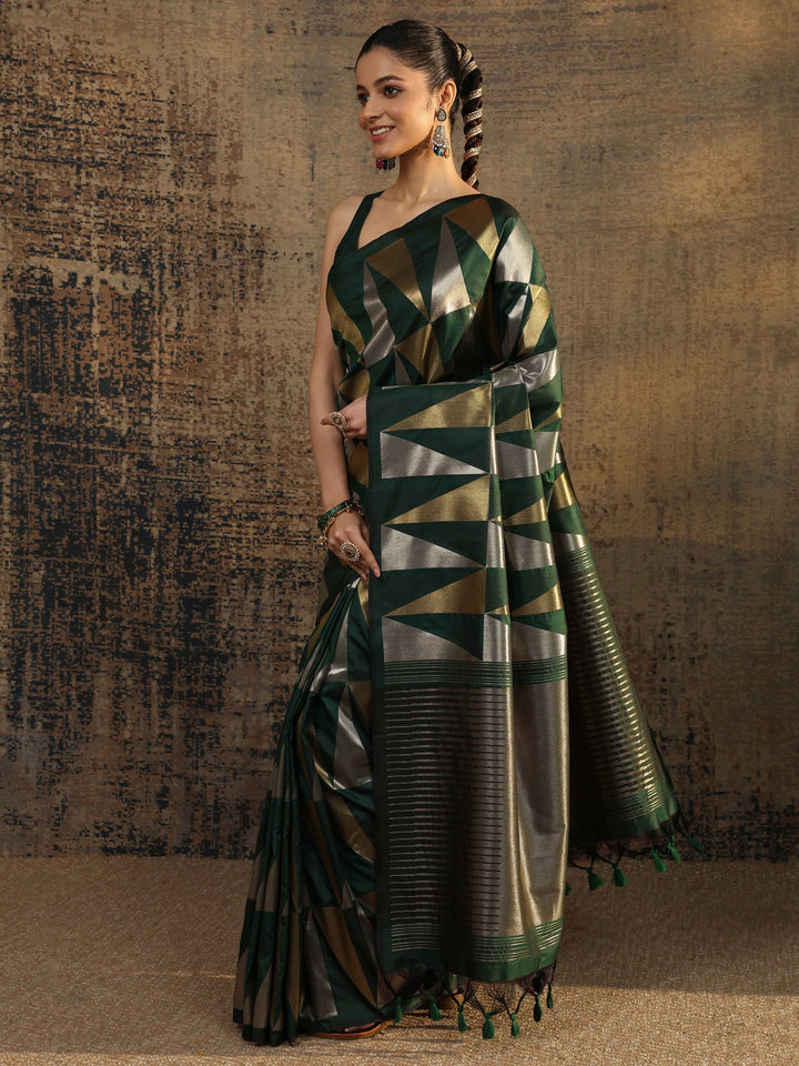 Green Woven Design Silk Blend Saree With Unstitched Blouse Piece