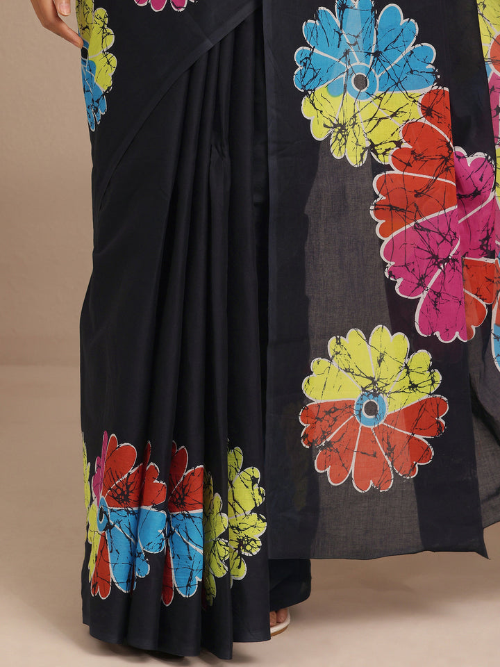 Black Printed Cotton Saree With Unstitched Blouse Piece