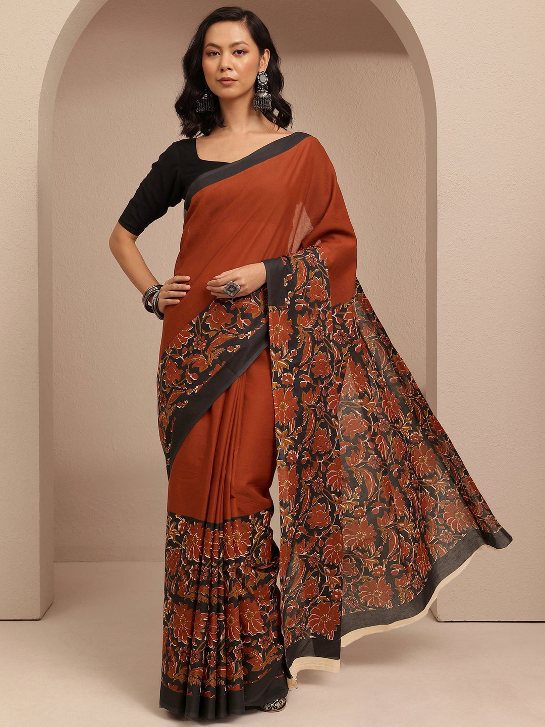 Rust Solid Cotton Saree With Unstitched Blouse Piece