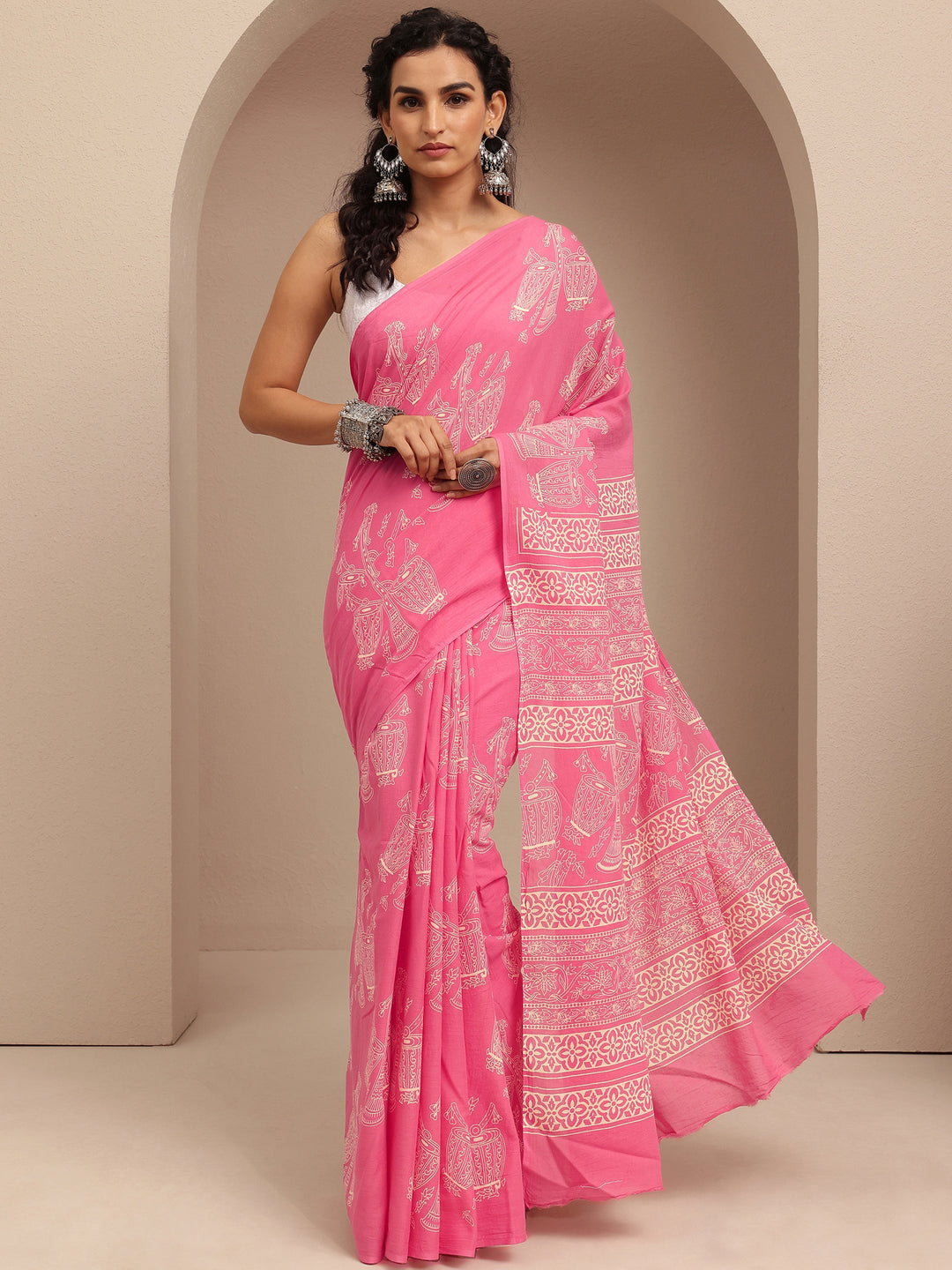 Pink Printed Cotton Saree With Unstitched Blouse Piece