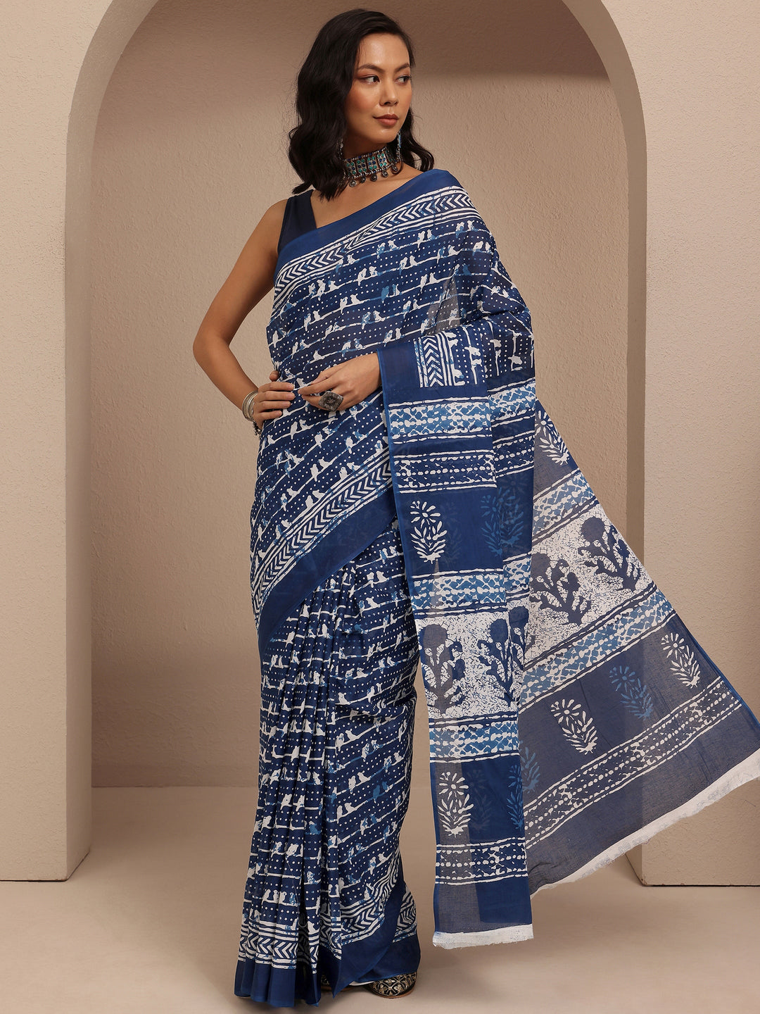 Blue Block Printed Cotton Saree With Unstitched Blouse Piece
