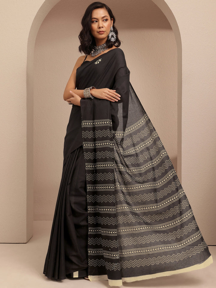 Black Printed Cotton Saree With Unstitched Blouse Piece