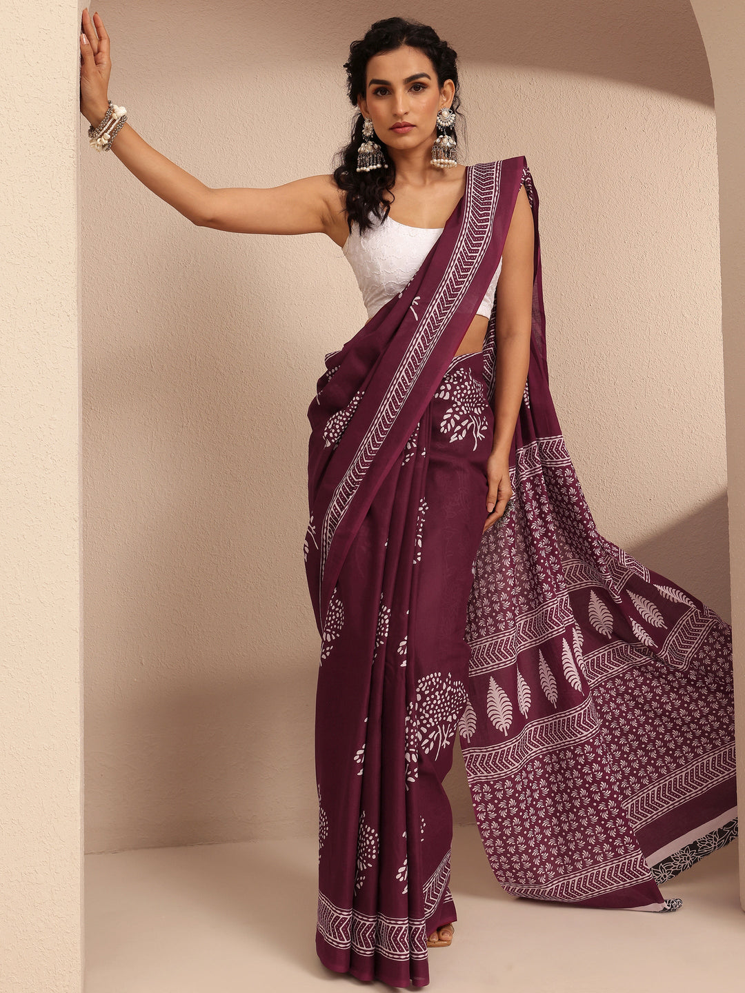 Burgundy Printed Cotton Saree With Unstitched Blouse Piece